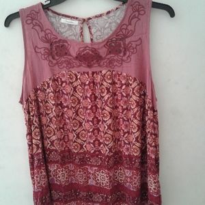 Maurices Size 1 Pink Floral Sleeveless Top